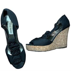 Steve Madden Black Floral Wedge Heels